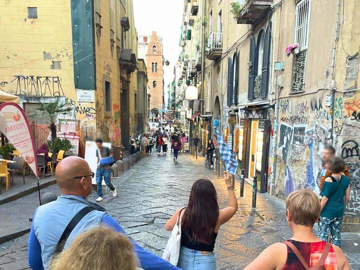 Free Walking Tours in Italy: How They Work, When to Book Them & Other Ways to Explore 1 Free Walking Tours in Italy: How They Work, When to Book Them & Other Ways to Explore